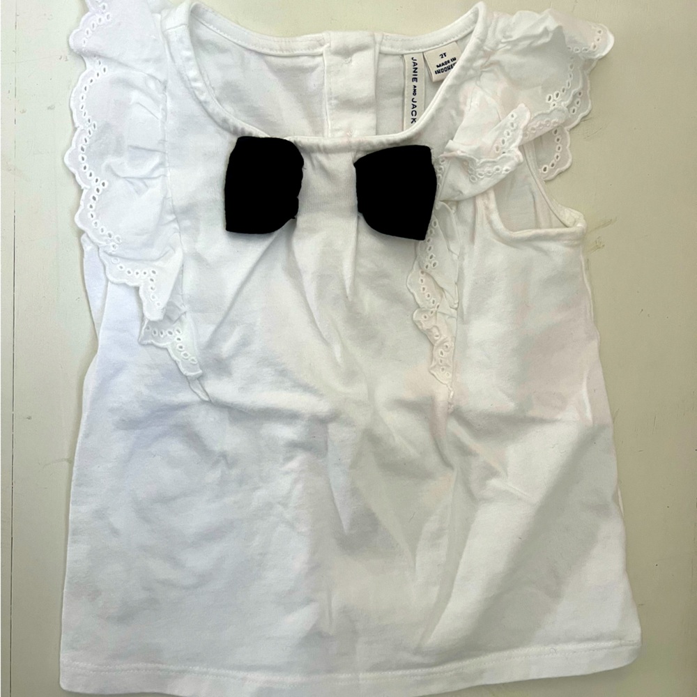 Janie and Jack Black and White Bow Top *great condition* 2T